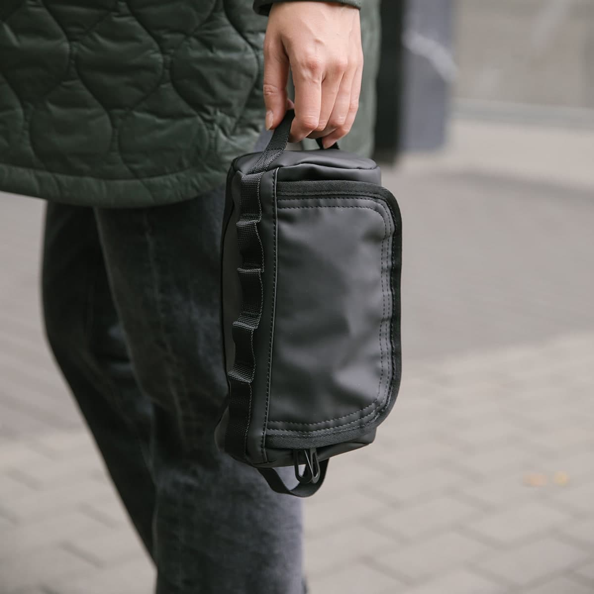 NOMAD TOILETRY BAG