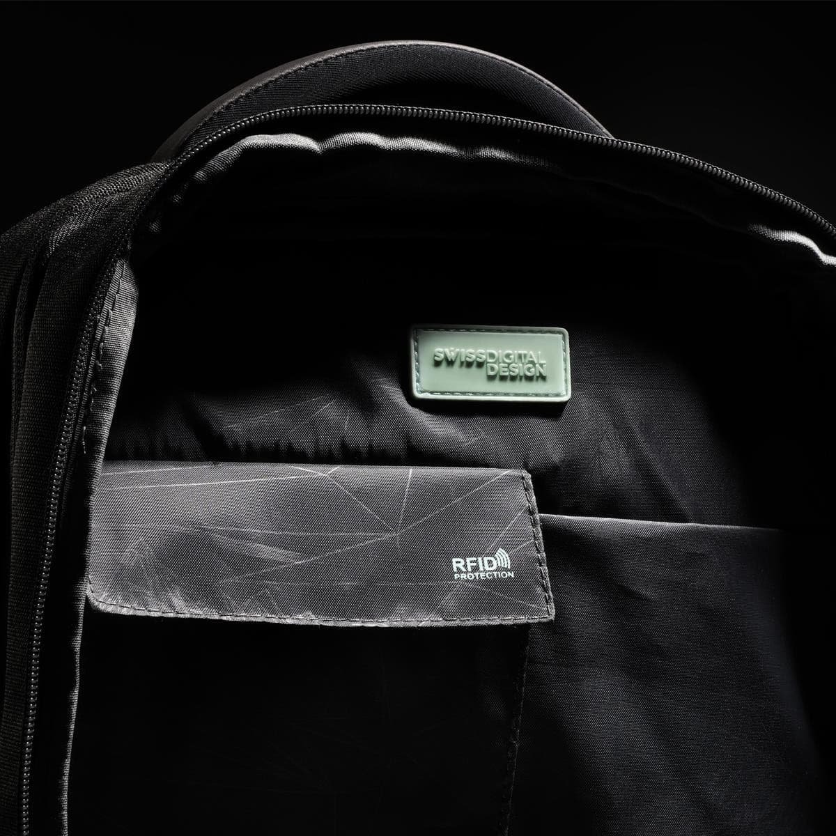 SWISS DIGITAL AROSA BACKPACK 