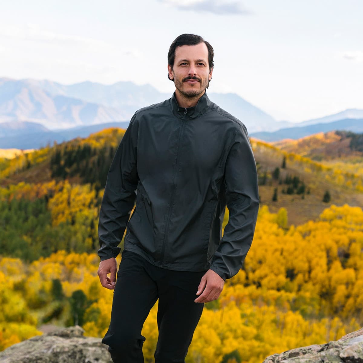 MEN'S SIERRA LIGHTWEIGHT SHELL